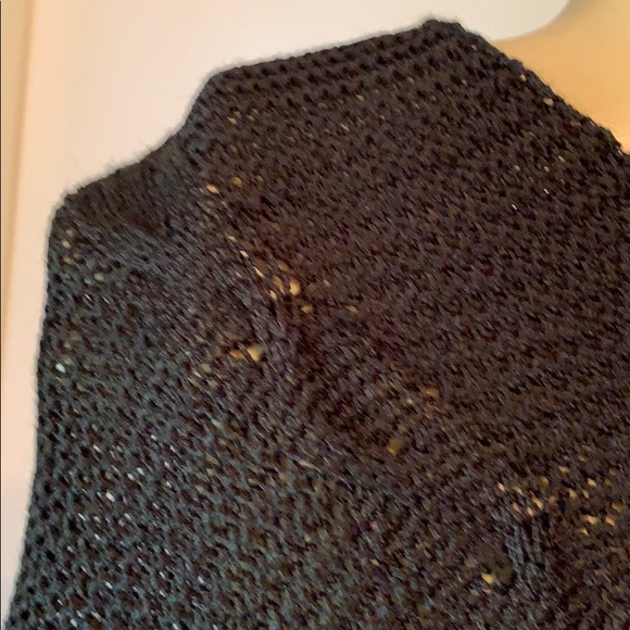 Poncho - Picture 4 of 6